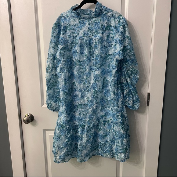 TUCKERNUCK Water's Edge Hydrangea Organza Palmerston Dress - Picture 12 of 15